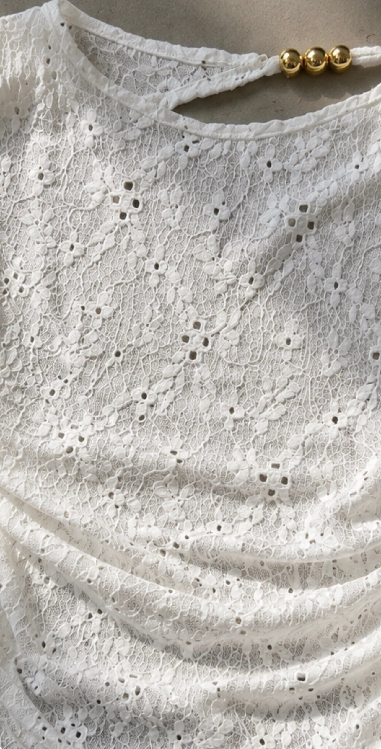 Elegant Lace Long Sleeve Top